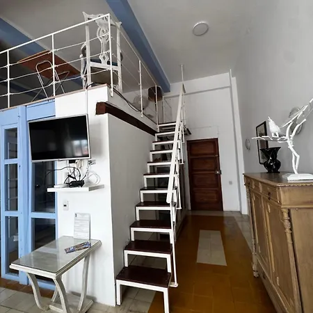 Luxury Loft In Old - 5th